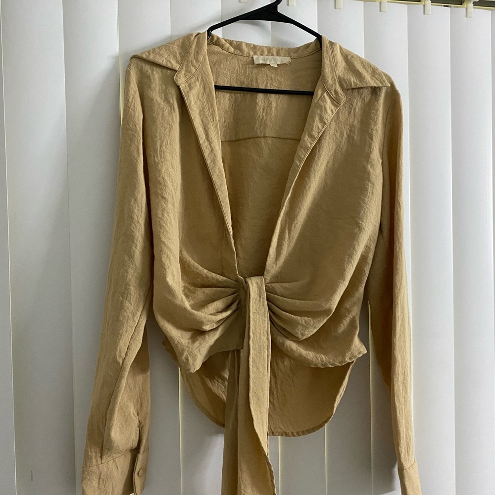Meshki Top